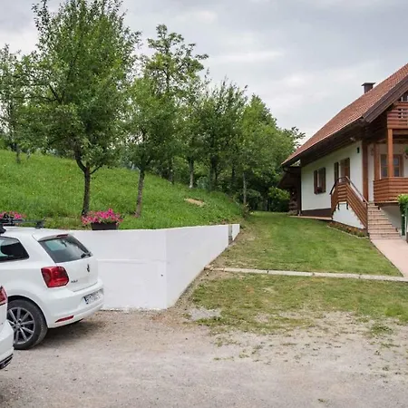 Holiday Delnice/gorski Kotar 38095 *